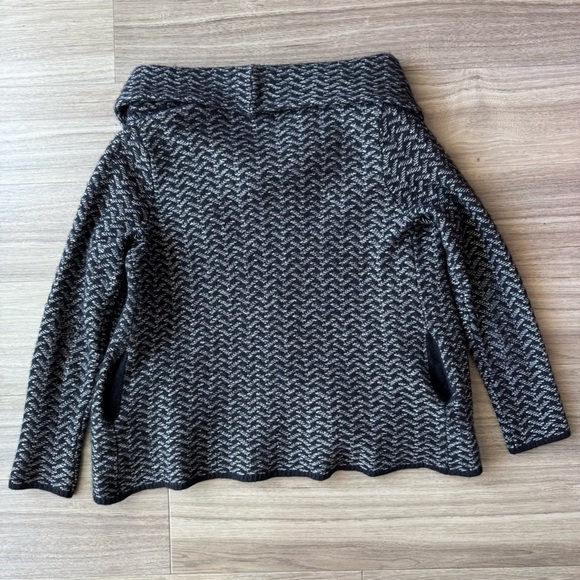 Joie Wool Yak Open Front Black White Cardigan Sweater Size Small - Picture 6 of 7